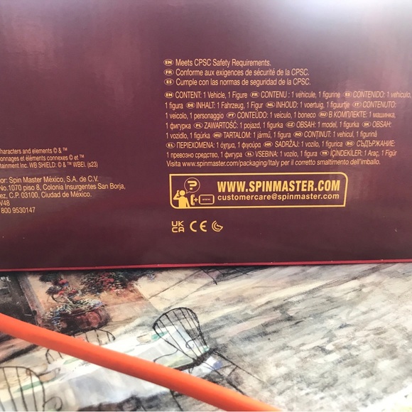 Batman - Picture 2 of 11